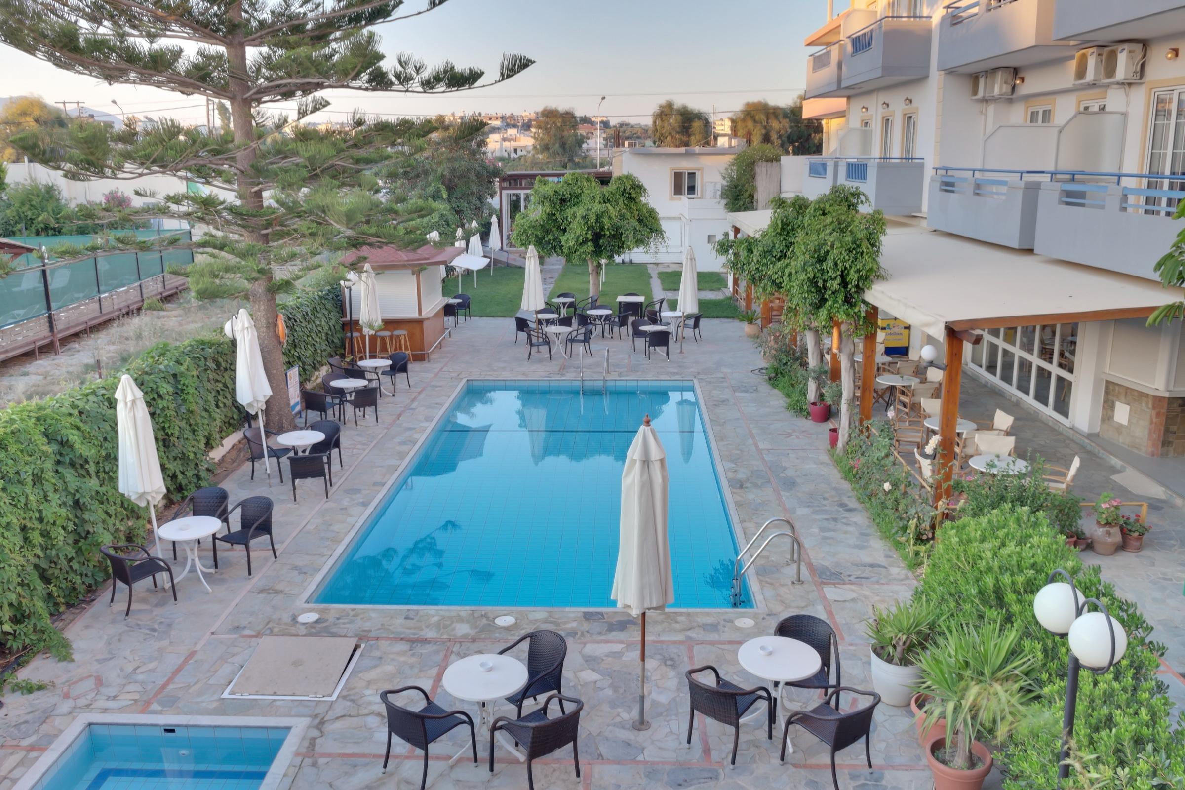 Отель Marirena Amoudara (Heraklion)