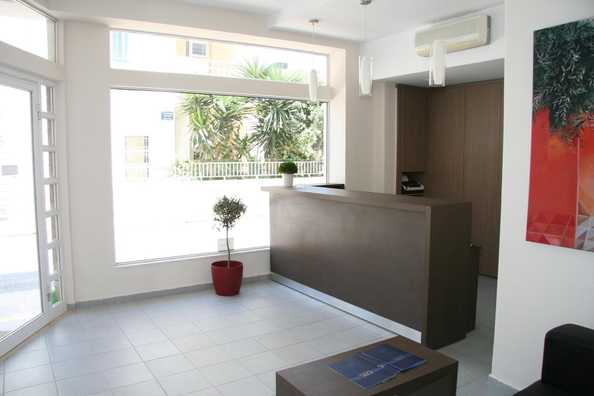 Отель Marirena Amoudara (Heraklion)